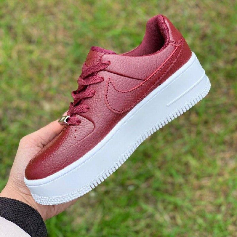 nike air force bordo