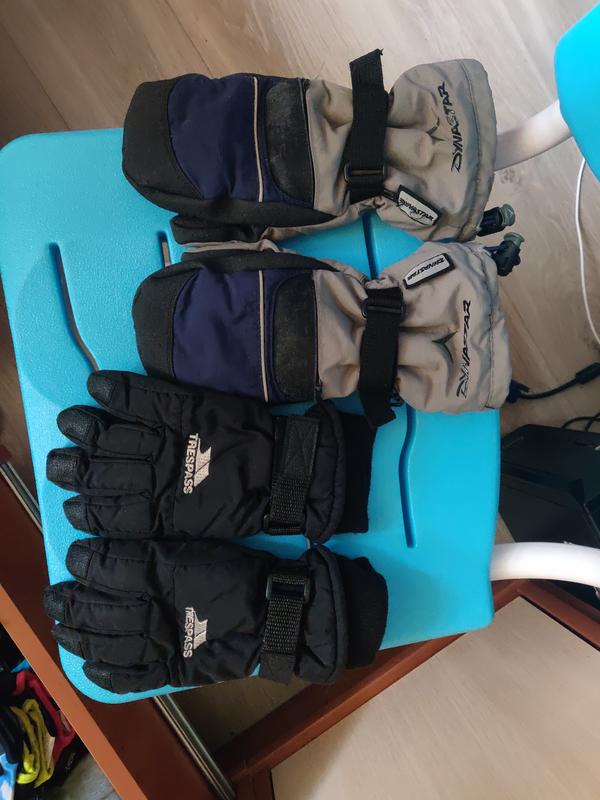 Зимние варежки для мальчика 6-10 лет — цена 100 грн в каталоге Перчатки ...