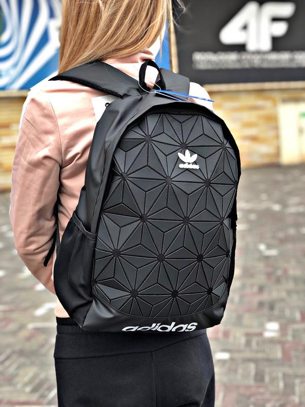Рюкзак adidas black купить адидас черный — цена 799 грн в каталоге Рюкзаки  ✓ Купить женские вещи по доступной цене на Шафе | Украина #41079141