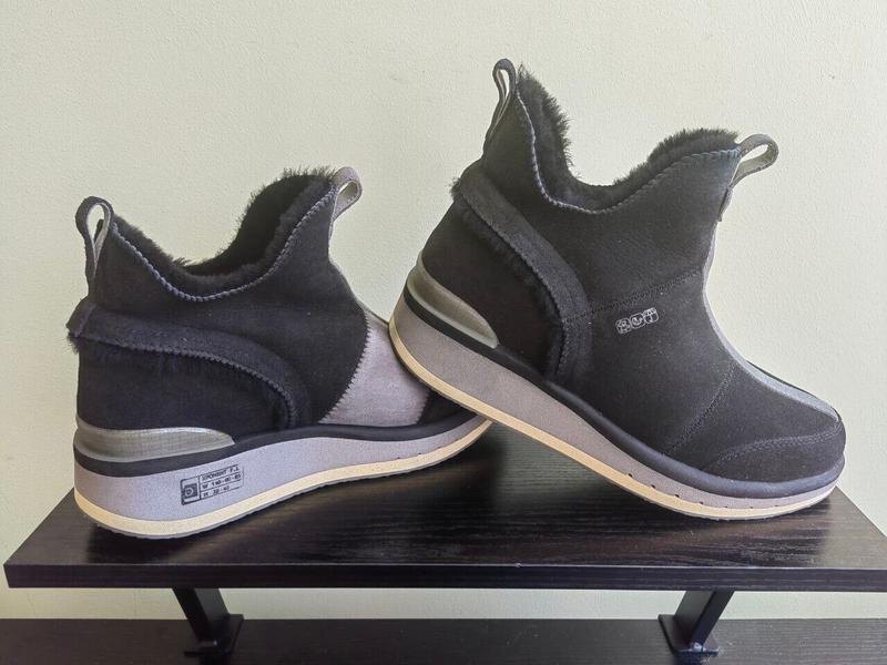 Нюанс жіночі замшеві черевики на хутрі deckers x lab koz snpr mid wedge lifestyle boot 1118805