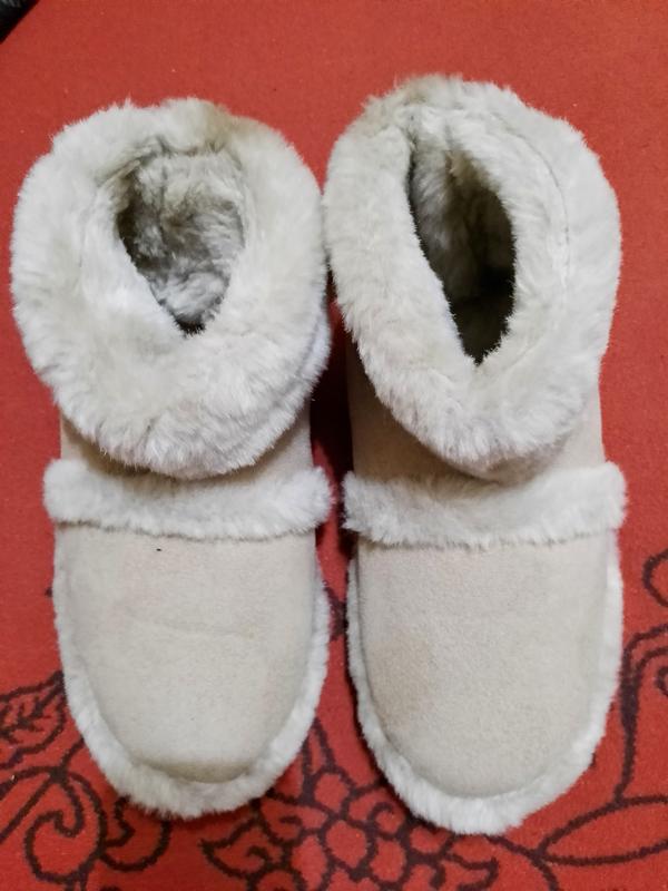 UGG AUSTRALIA SLIPPERS