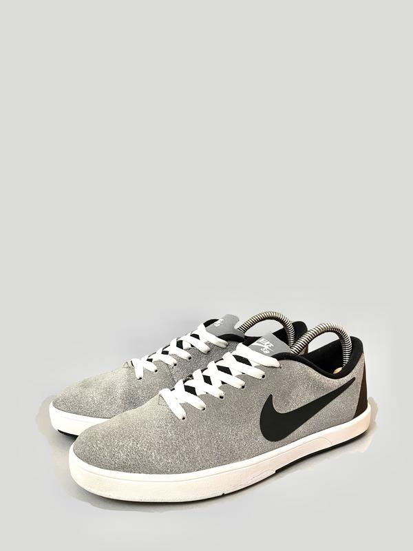 Nike takedo sb hotsell