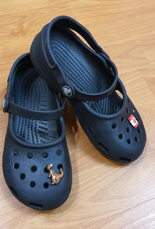 Crocs 32 2025