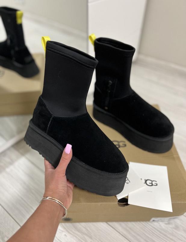 UGG W CLASSIC MINI こし 5854W/CHE