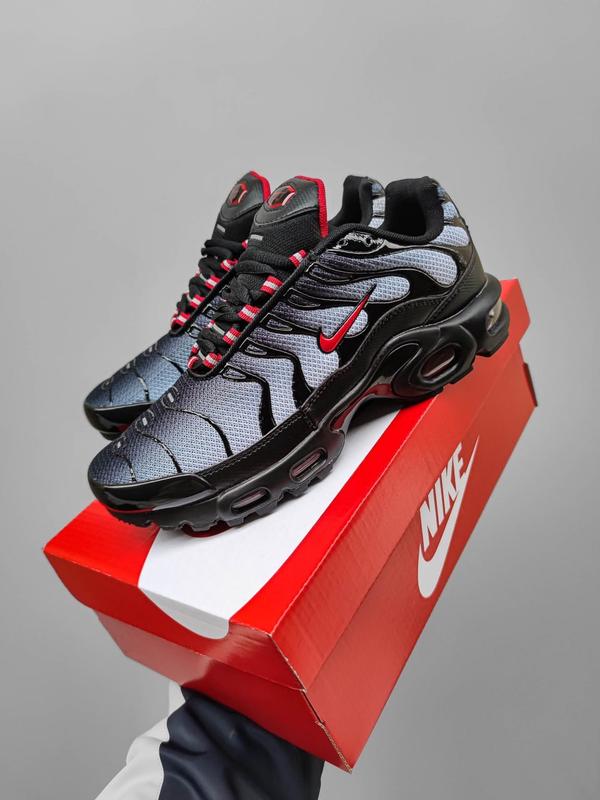 Red store airmax tn