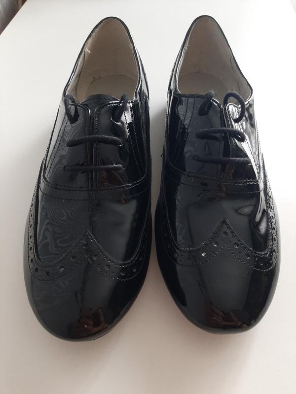 clarks carousel trick