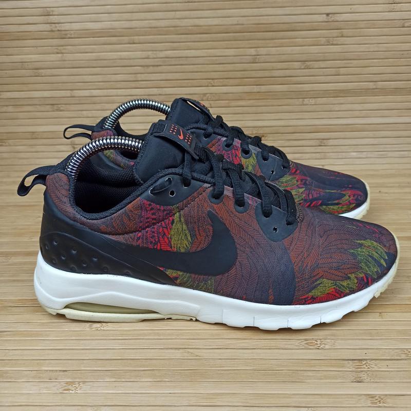 Air max motion print sales