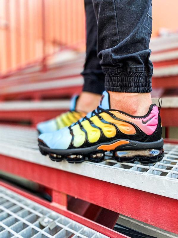 Vapormax plus hotsell aqua blue