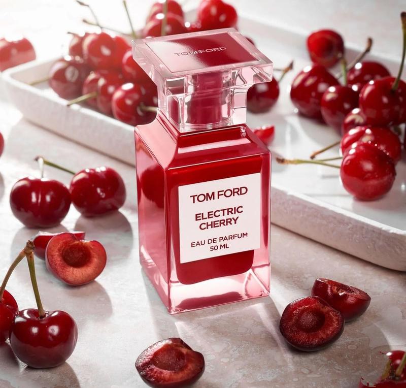 Вишнёвый сладкий аромат в стиле tom ford electric cherry,вишнёвый холс ...