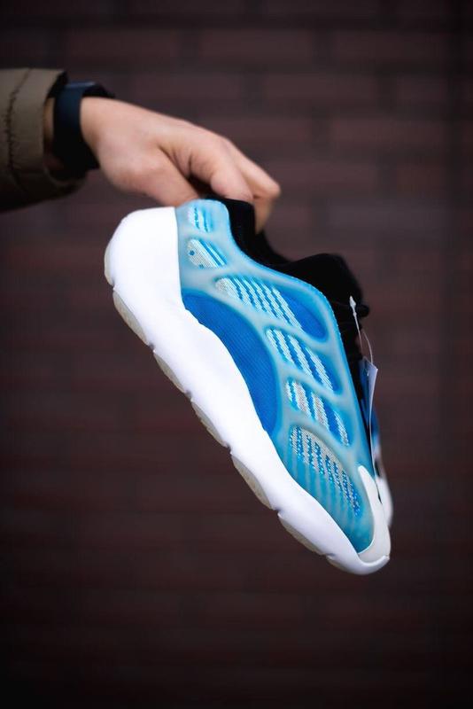 146972207 adidas tienes yeezy boost 700 v3 2900 adidas tienes galaxy m