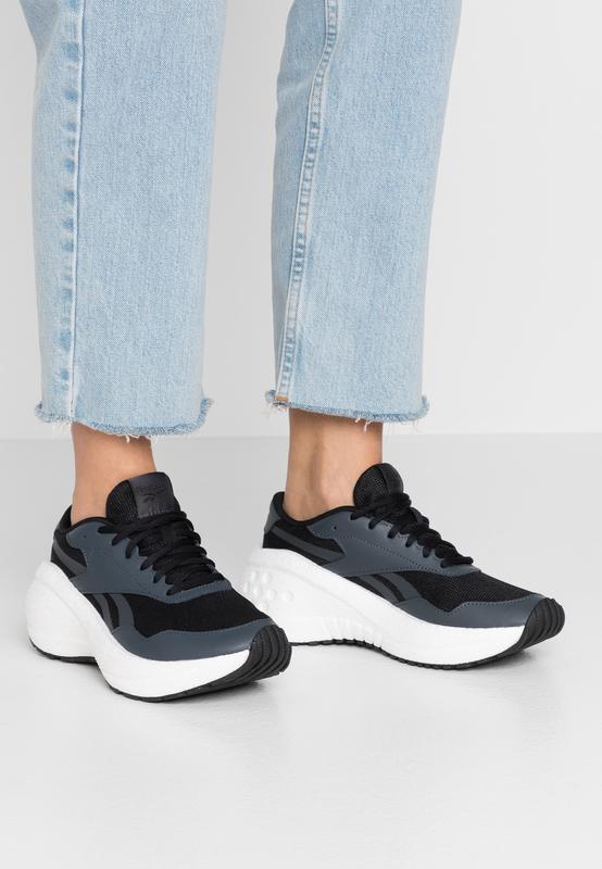 Reebok metreon 2025