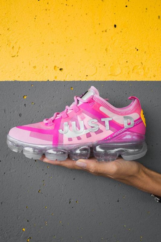 Womens vapormax deals 2019 pink