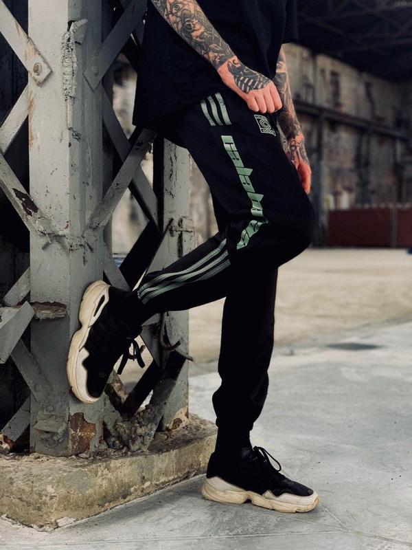 Мужские, спортивные, стильные штаны adidas calabasas v2 премиум вещь лето,  осень — цена 999 грн в каталоге Спортивные штаны ✓ Купить мужские вещи по  доступной цене на Шафе | Украина #42711250
