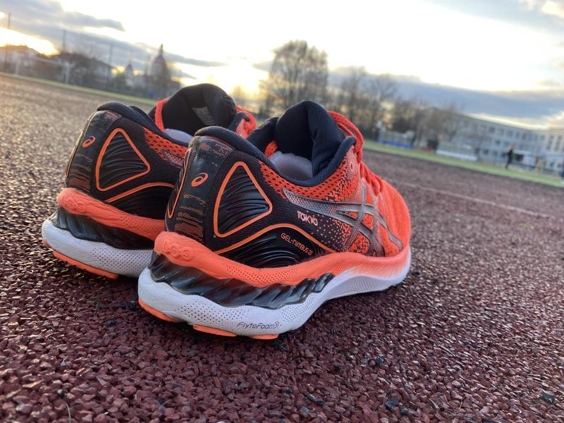 Latest asics nimbus hot sale