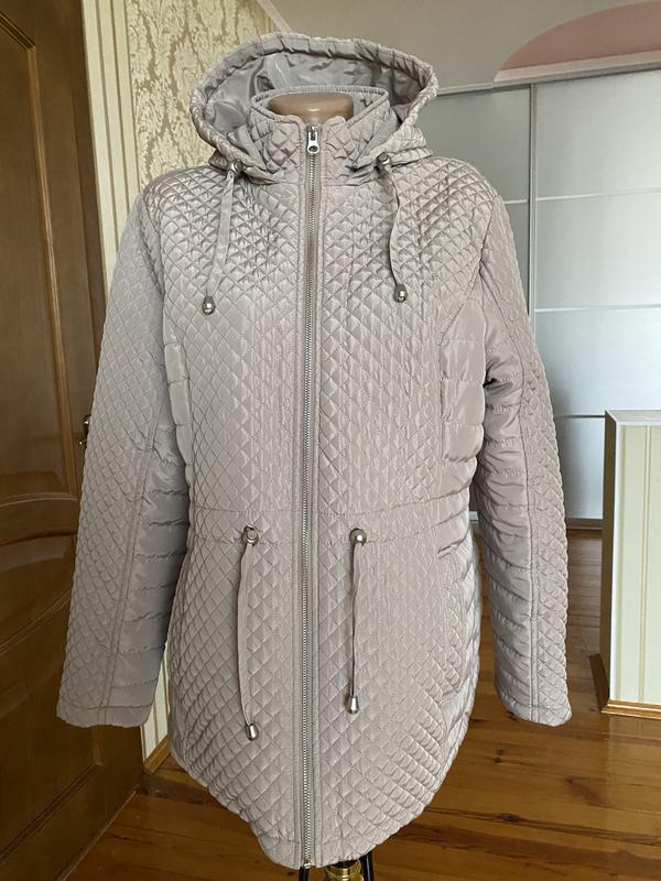 Качественная красивая демисезонная стеганая куртка — цена 970 грн в ...