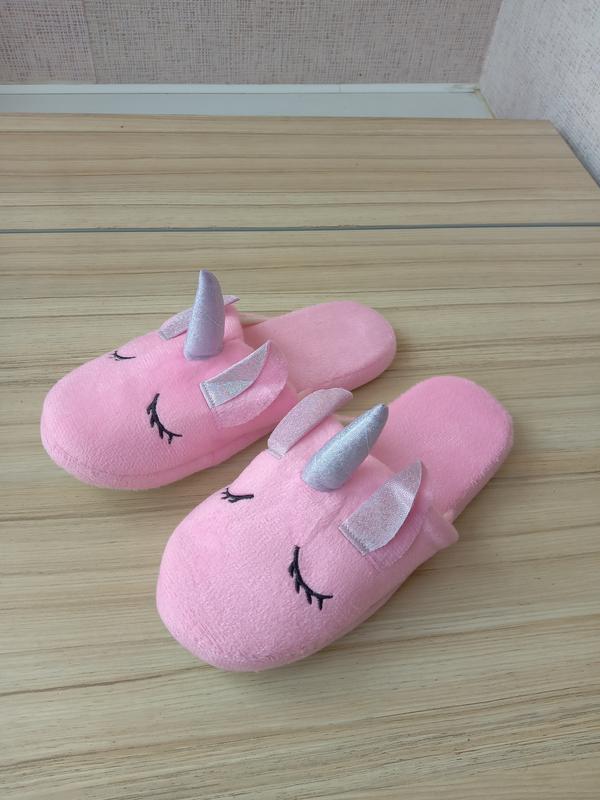 М'які тапочки у вигляді єдинорога — ціна 100 грн у каталозі Капці ...