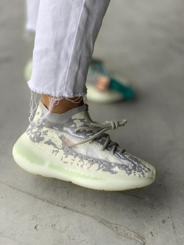 Adidas boost ripley online