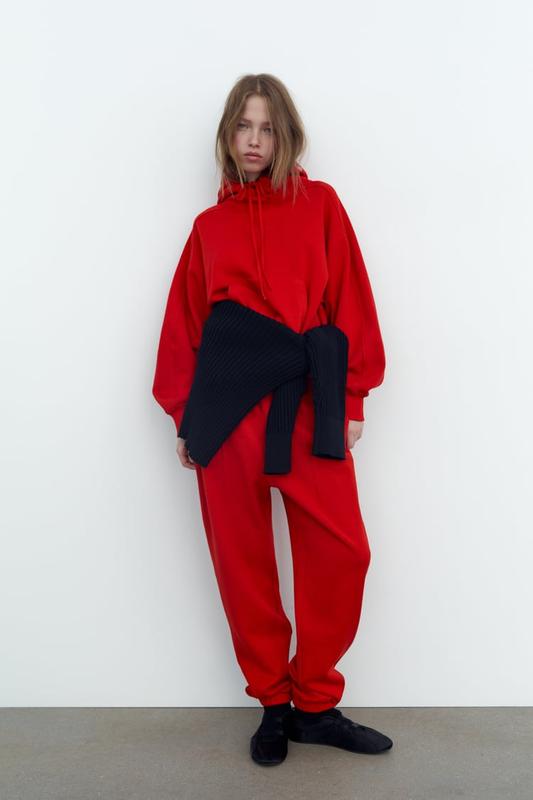 Red hoodie zara hotsell
