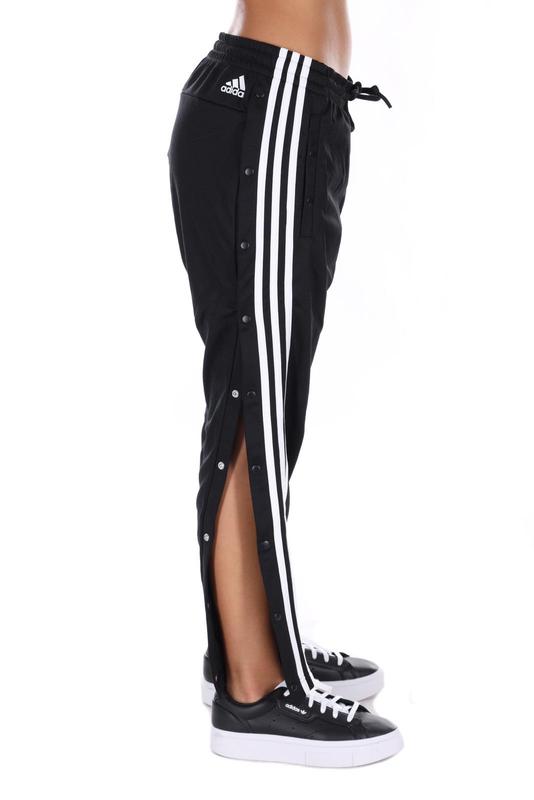 Штаны adidas dz8660 — цена 1445 грн в каталоге Спортивные штаны ✓ Купить  женские вещи по доступной цене на Шафе | Украина #43194877