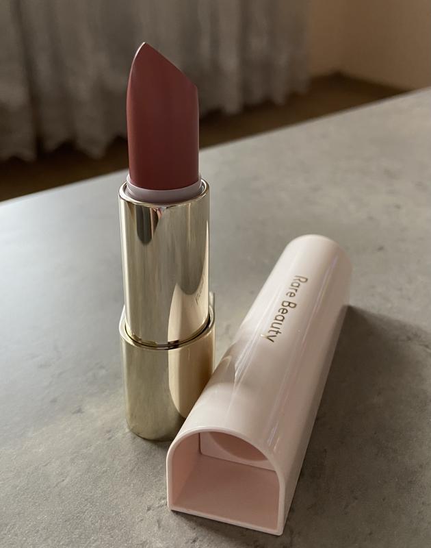 Матова помада rare beauty — цена 600 грн в каталоге Помада для губ ...