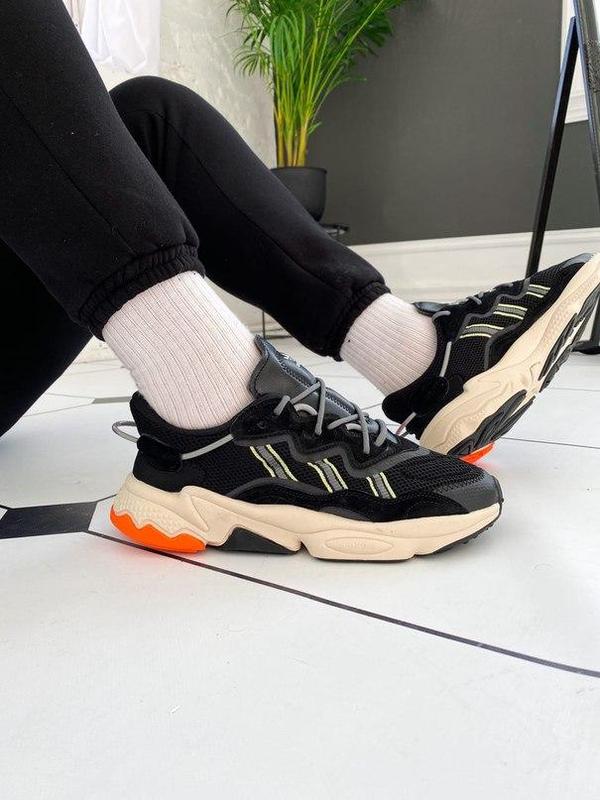 ozweego black orange