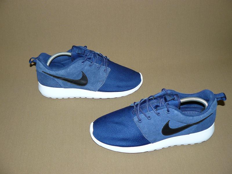 nike roshe one suede