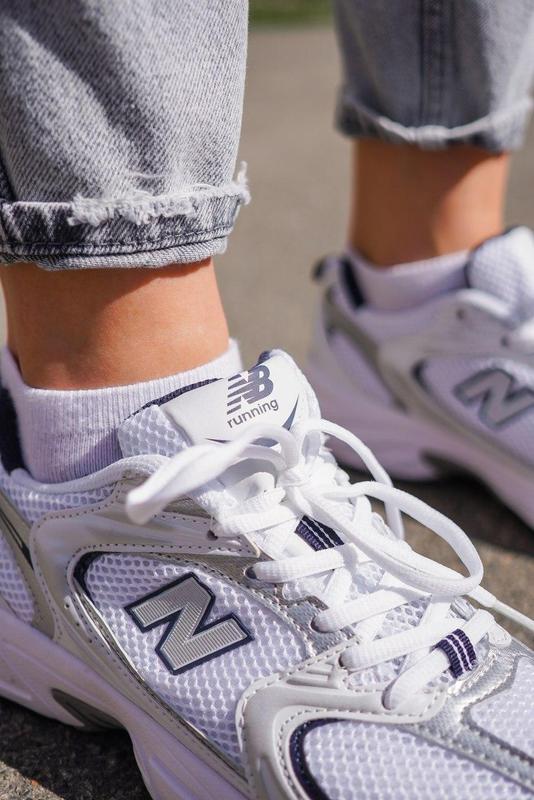 wide fit hiking shoes
