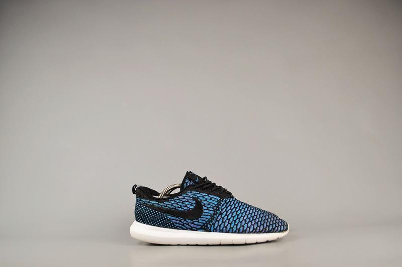 nike roshe one flyknit 43.5 900