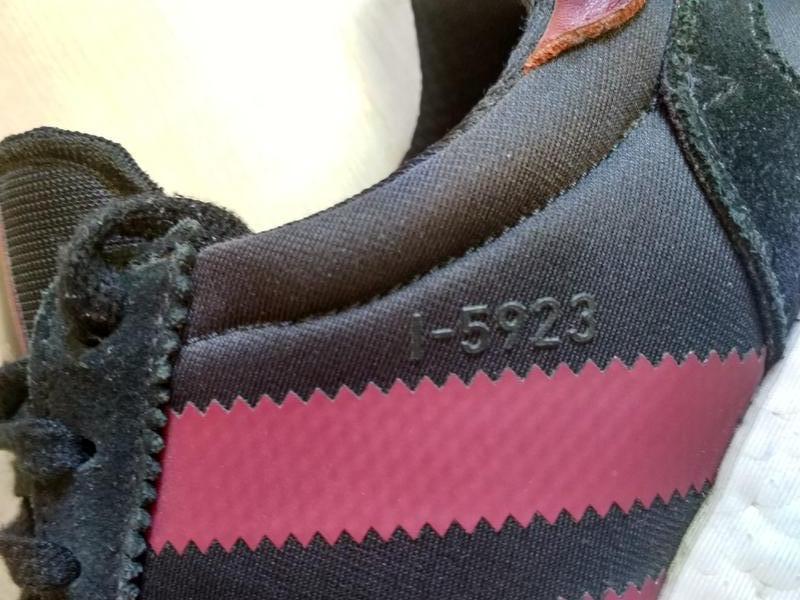 Adidas b37946 hotsell