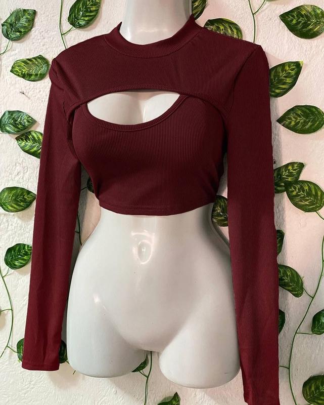 Кофта жіноча однотонна з вирізом в зоні декольте якісна стильна ...