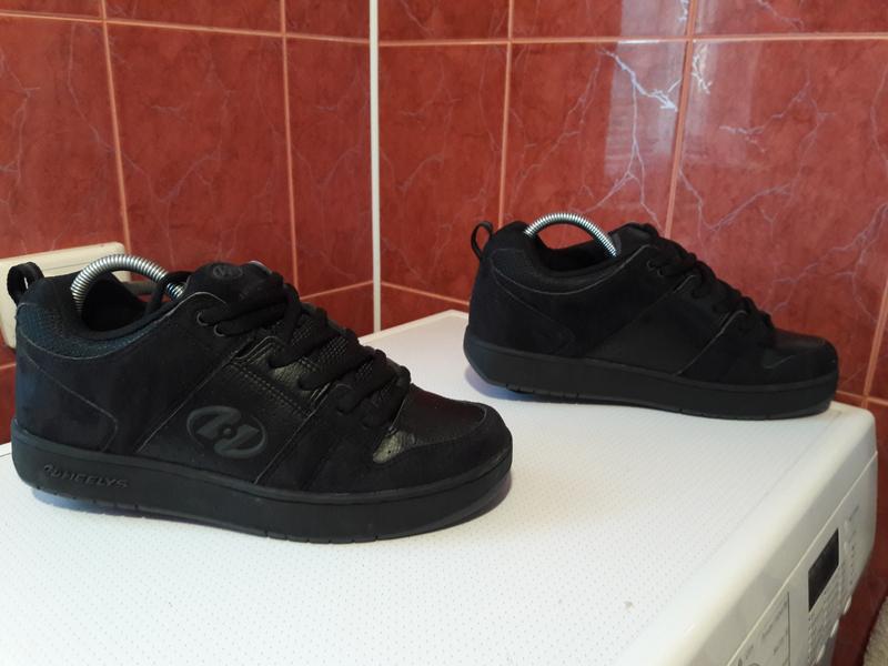 Heelys 42 2025