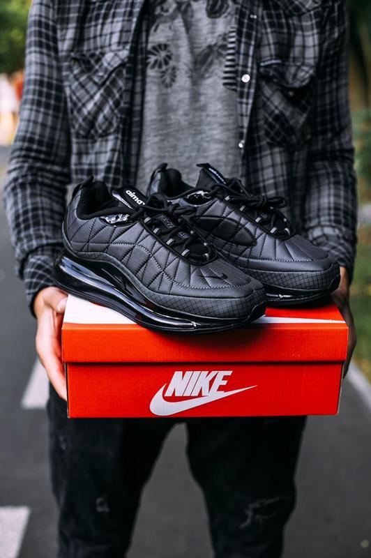 Nike air max hotsell 720 dark grey