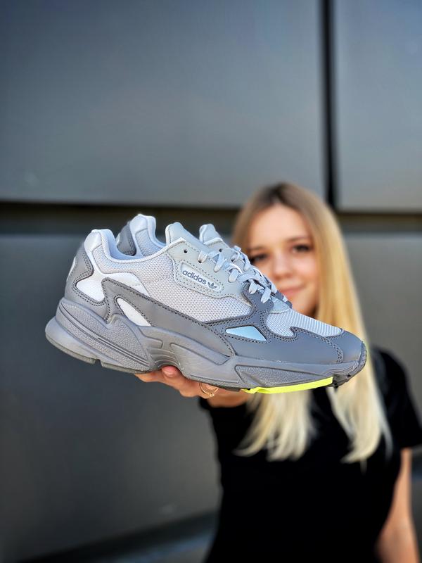 Adidas falcon originals art. ee5115