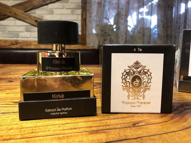 Tiziana terenzi kirke [u] edp - 100ml. S55 kirke tiziana terenzi. Extrait de parfum kirke tiziana. Extrait de parfum kirke tiziana. Tiziana terenzi kirke extrait de parfum 100 ml.