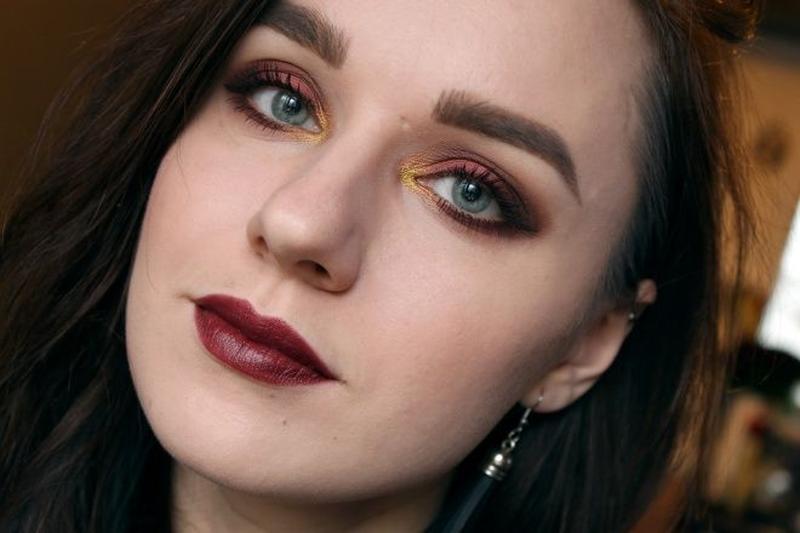 Messy Wands: The New Chanel Rouge Allure in Rouge Noir #109