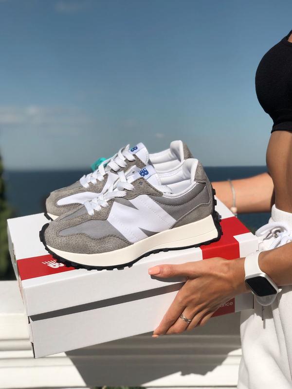 new balance 690 olive