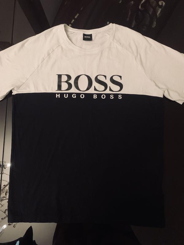 Футболка мужская hugo boss оригинал — цена 370 грн в каталоге Футболки ...