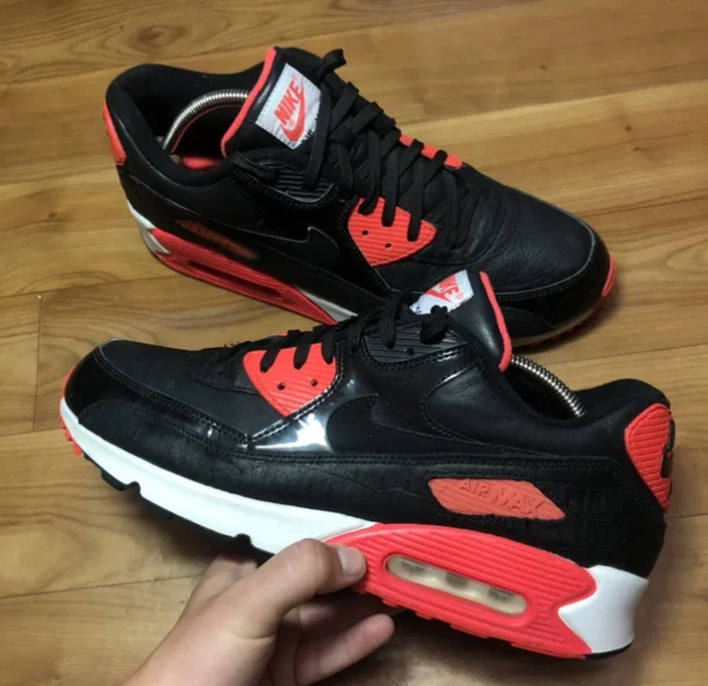 Air max 90 black croc hot sale