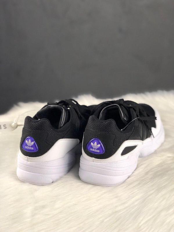 Adidas yung 95 black white 1590