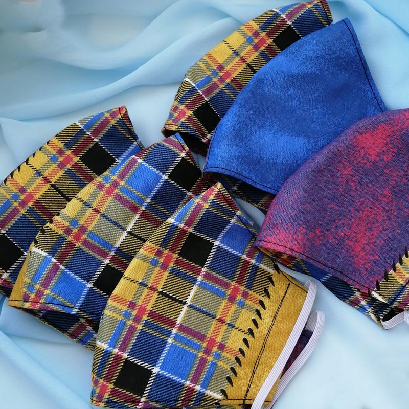 Тканинна маска двошарова на гумці — ціна 40 грн у каталозі Тканинні ...