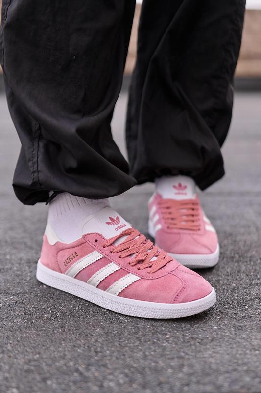 Adidas gazelle mens pink hotsell