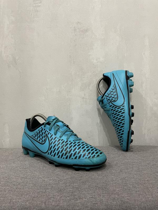 like a leather version of the stmt nike SB Zoom Stefan Janoski 150133873 stmt nike magista 800