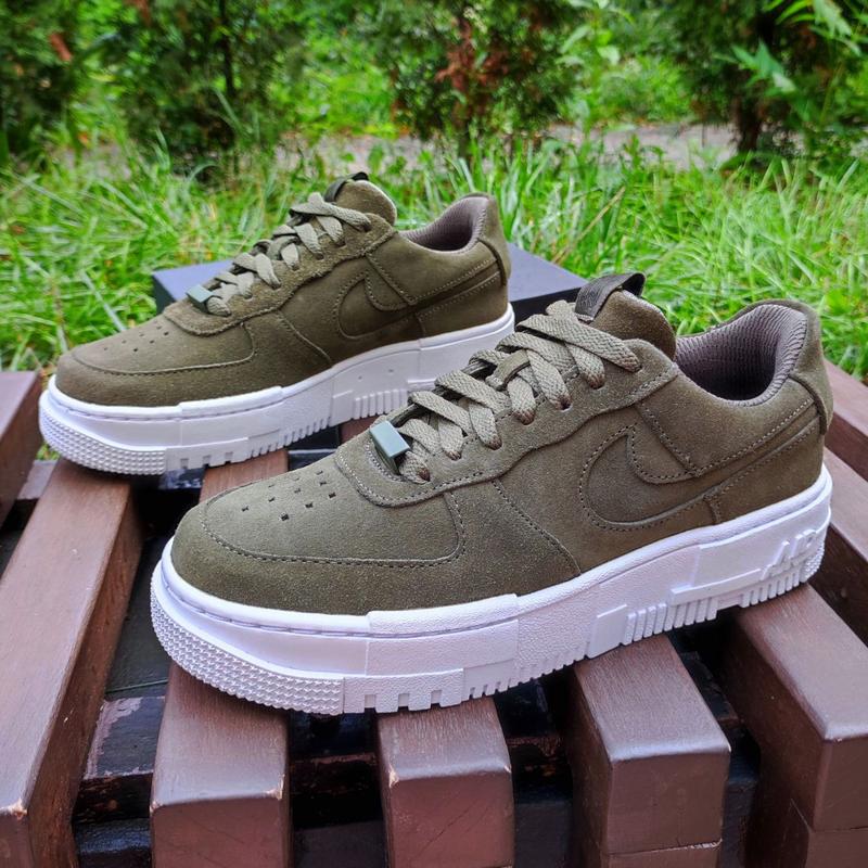 Nike air force green suede deals