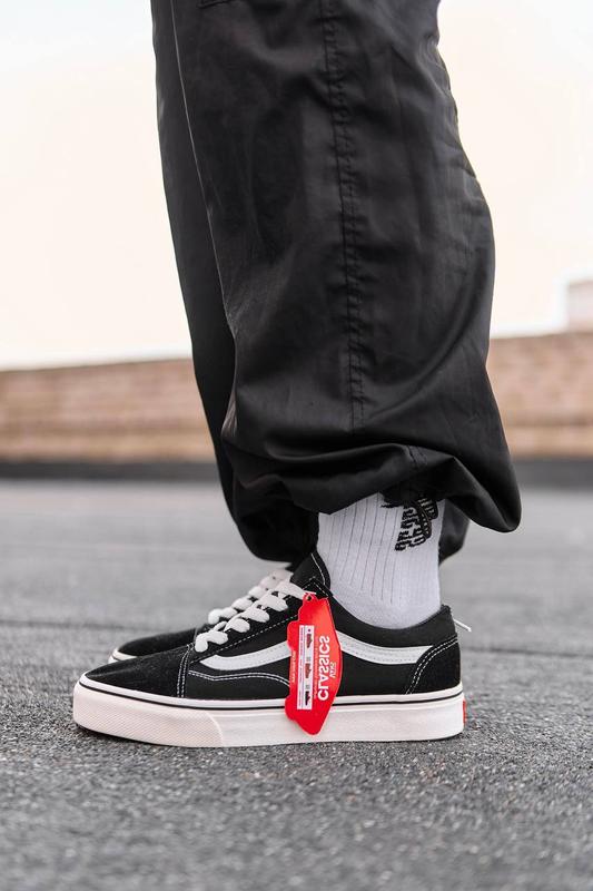 vans unicorn old skool classic black white 1400 vans unicorn