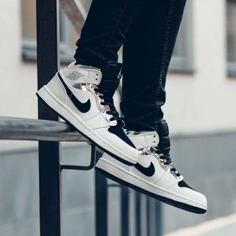 Jordan 1 mid store think 16
