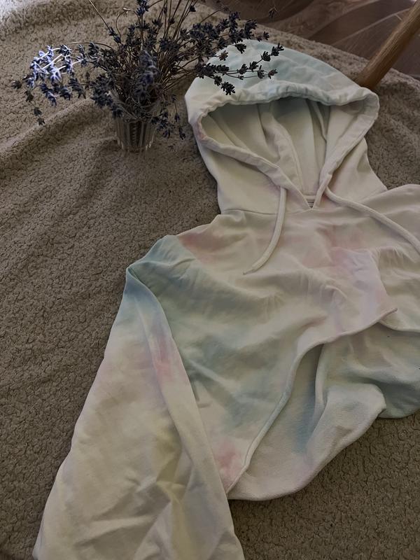 Кроп топ худи от bershka — цена 250 грн в каталоге Худи Купить женские ...