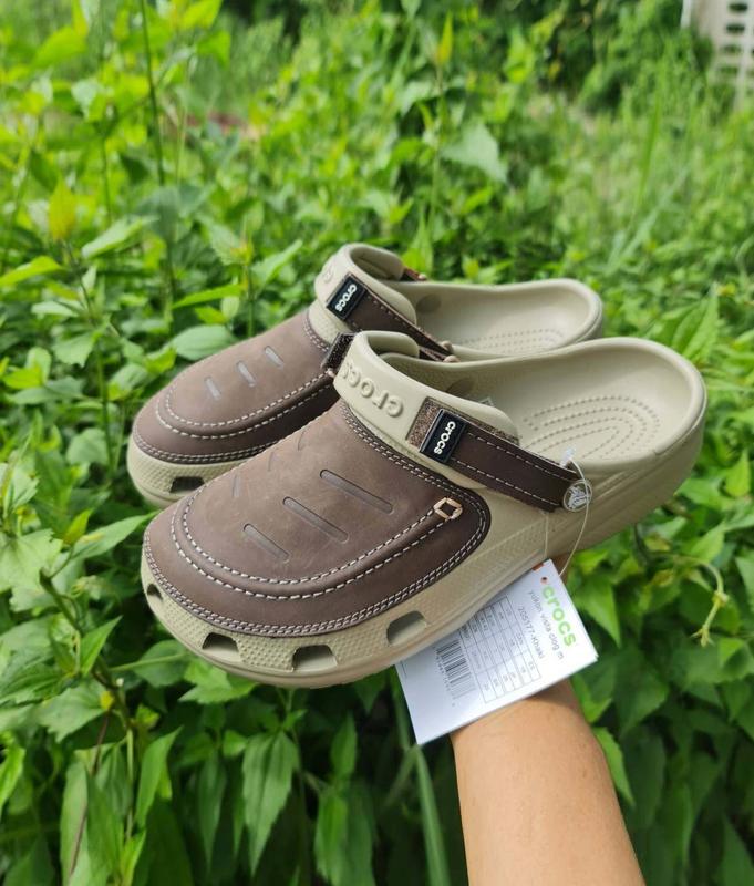 Crocs espresso khaki discount