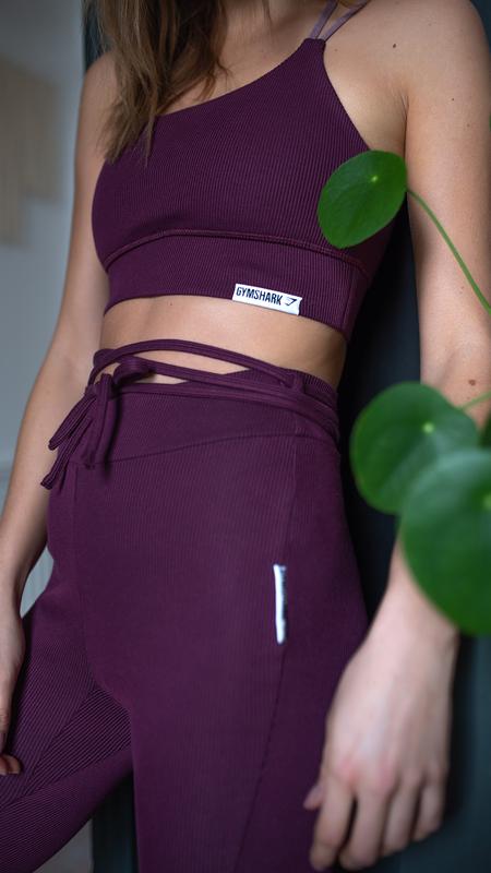 Gymshark slounge shop ribbon