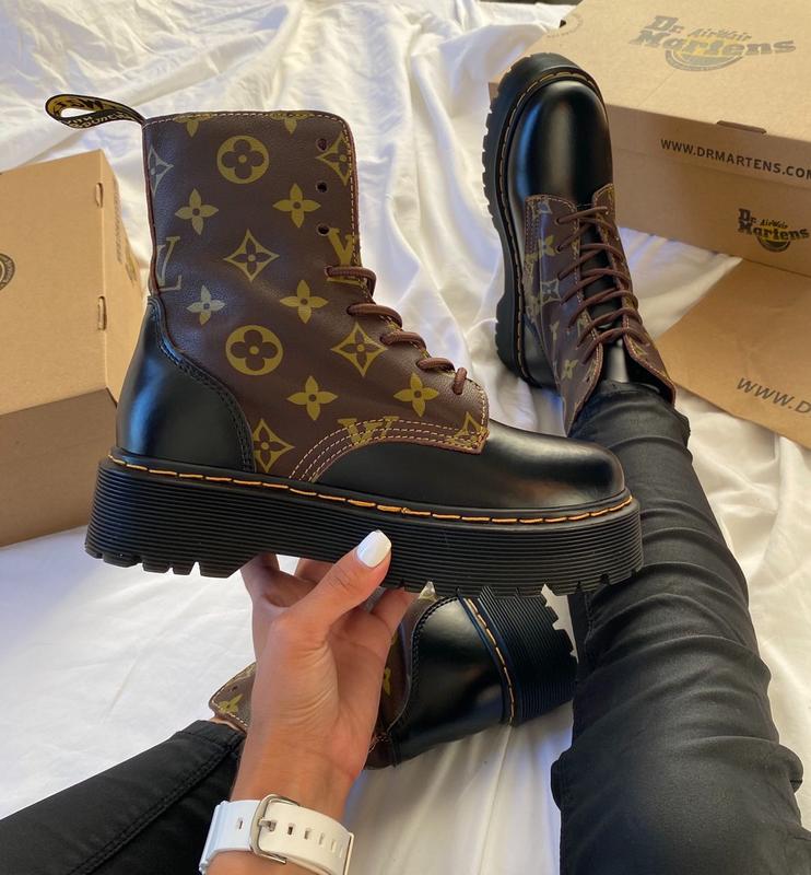 Женские кожаные осенние ботинки dr.martens jadon x louis vuitton черного  цвета 😻 — ціна 2850 грн у каталозі Черевики ✓ Купити жіночі речі за  доступною ціною на Шафі | Україна #46994861