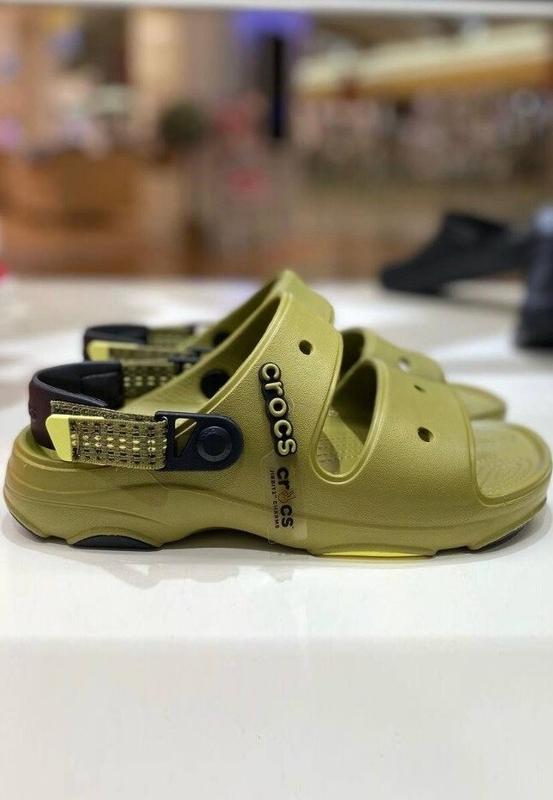 crocs classic sandal all 151491523 crocs 38 39 w8 terrain aloe 1800